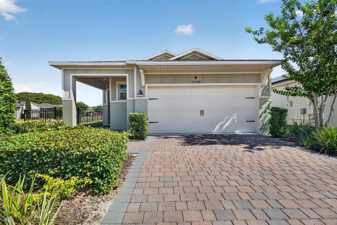 17386 Blazing Star Cir., Clermont, FL 34714