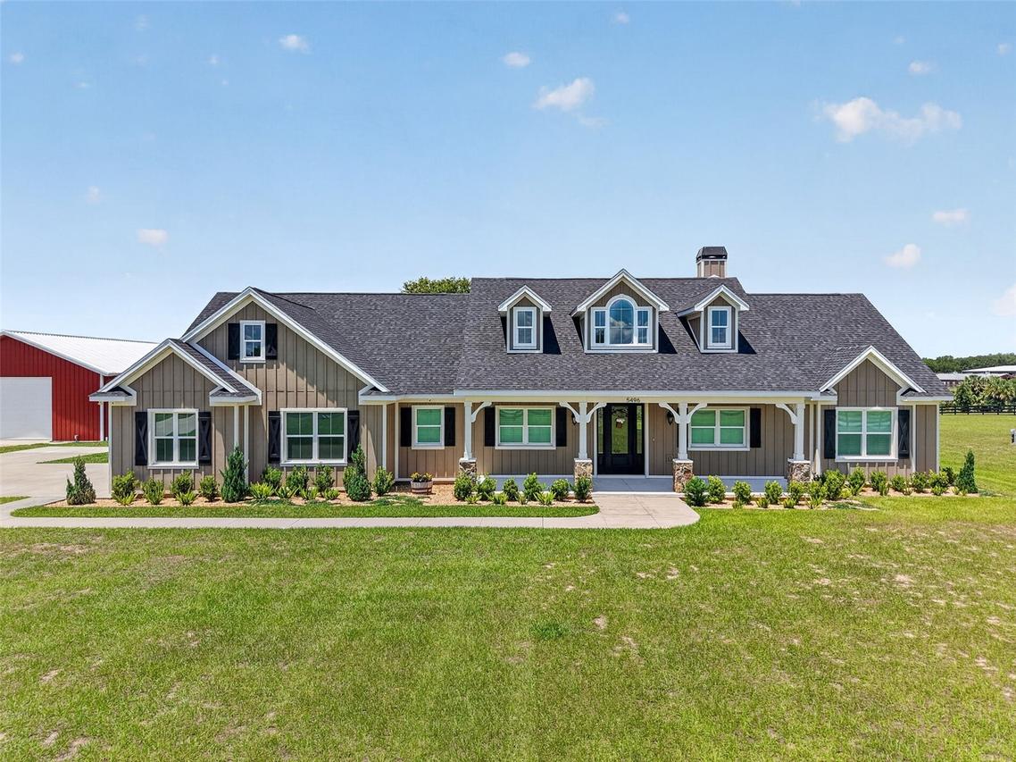 5496 Nantahala Ln., Lady Lake, FL 32159