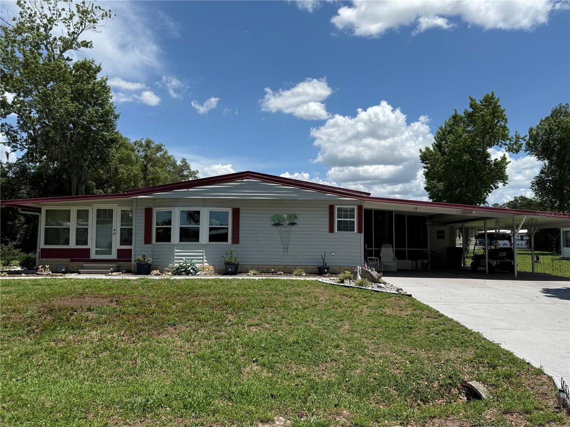 19 Magnolia Ln., Wildwood, FL 34785