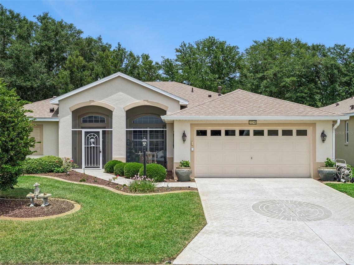 22240 Caledonia Dr., Leesburg, FL 34748