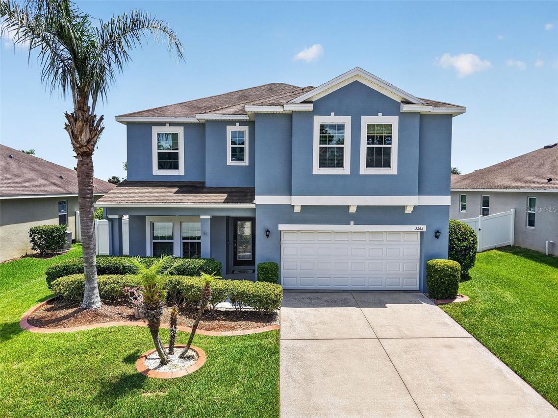 3262 Plumlee Ct., Grand Island, FL 32735