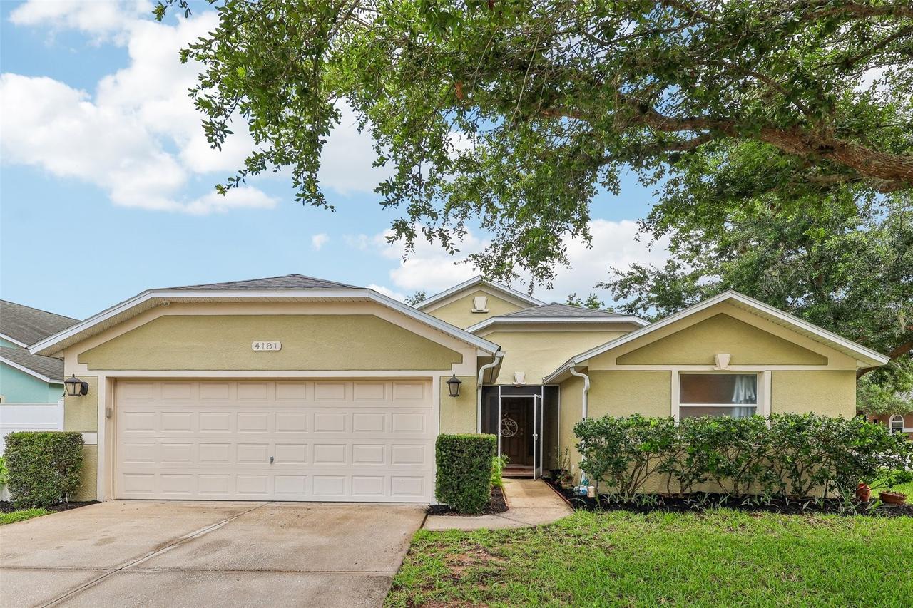 4181 Waltham Forest Dr., Tavares, FL 32778