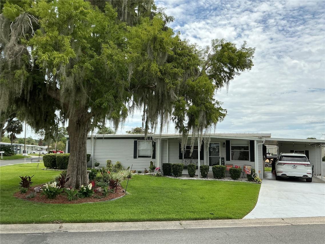 2409 Vindale Rd., Tavares, FL 32778