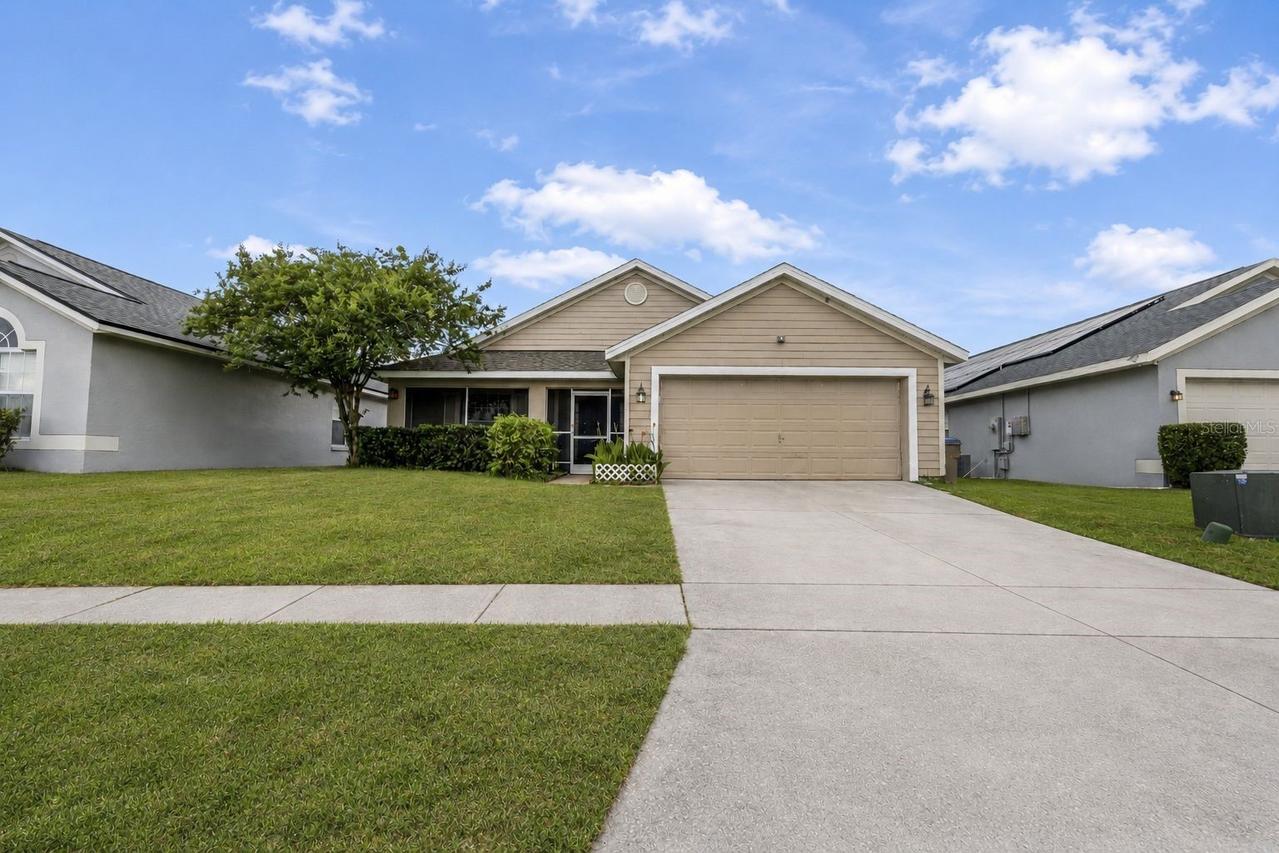 2705 Willow Glen Cir., Kissimmee, FL 34744