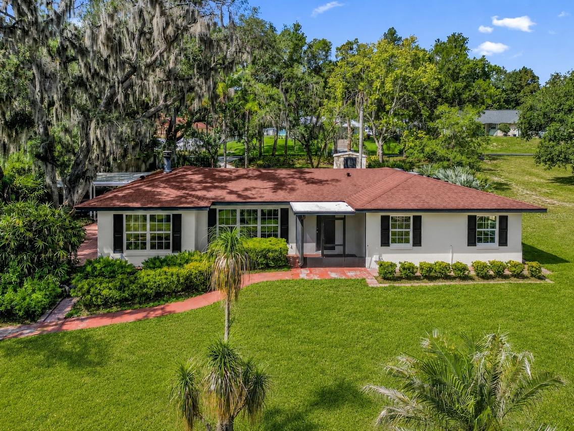 10945 Big Tree Ln., Clermont, FL 34711