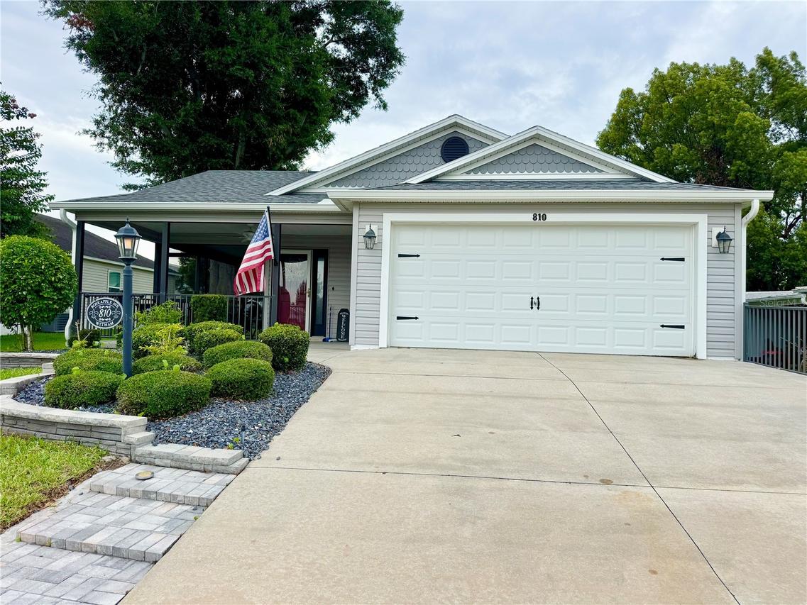 810 Roseapple Ave., Lady Lake, FL 32159
