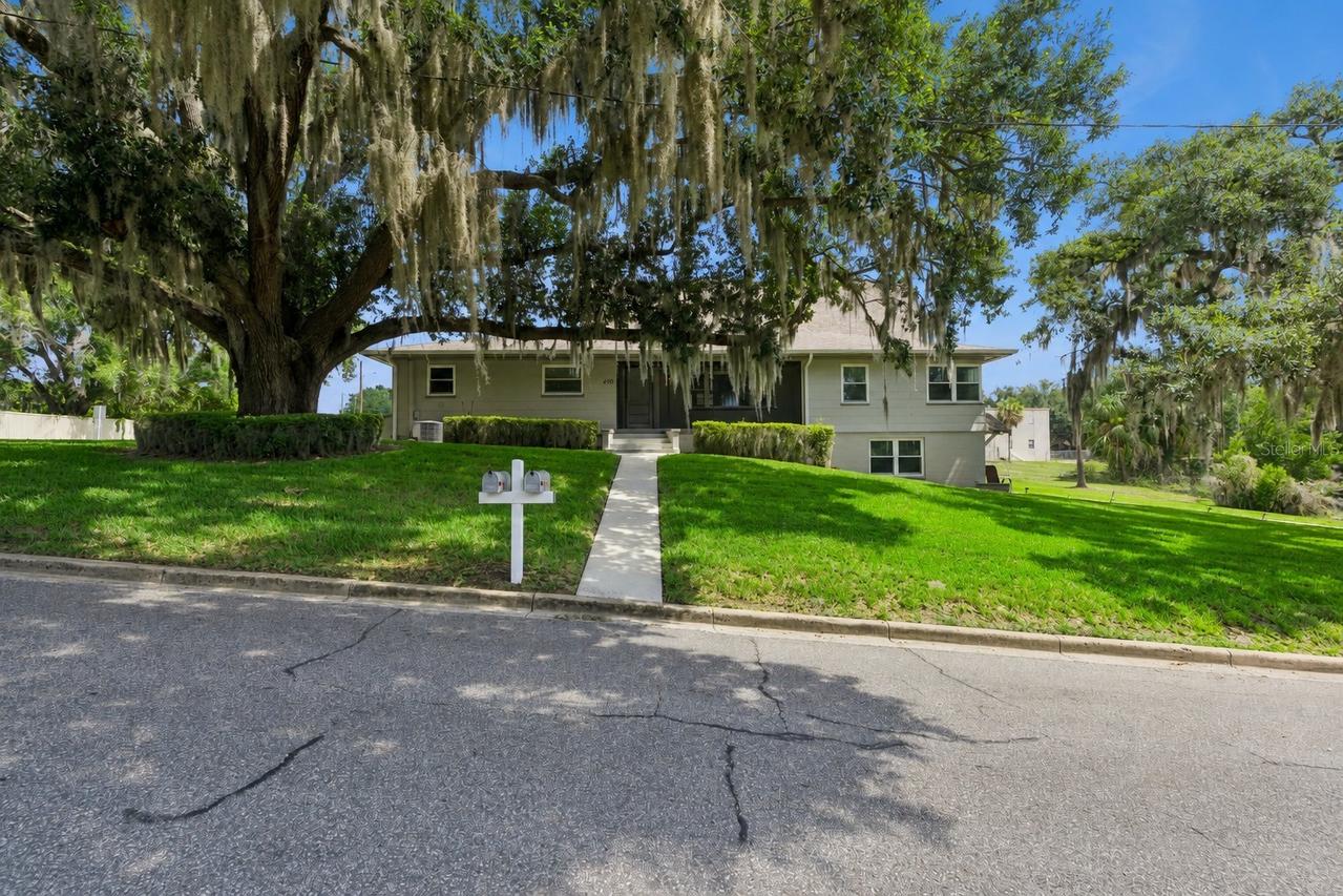 490 W Desoto St., Clermont, FL 34711
