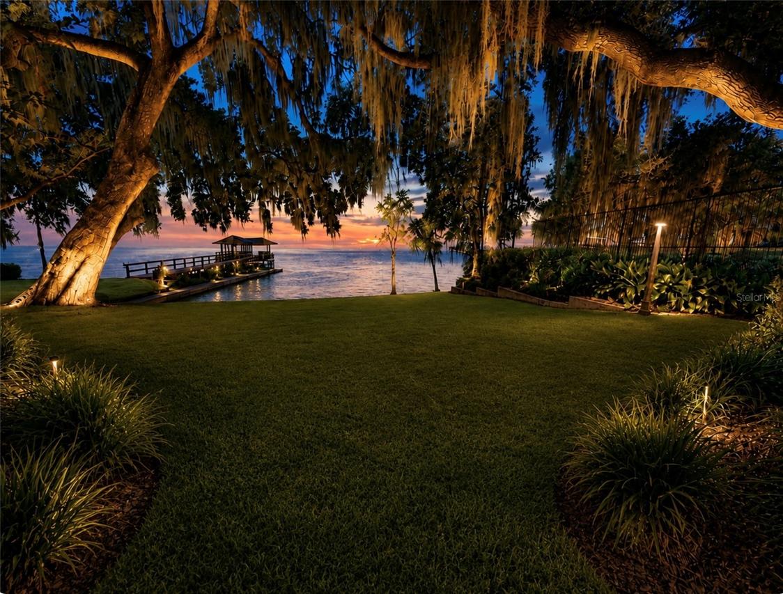 1341 W Lakeshore Dr., Clermont, FL 34711