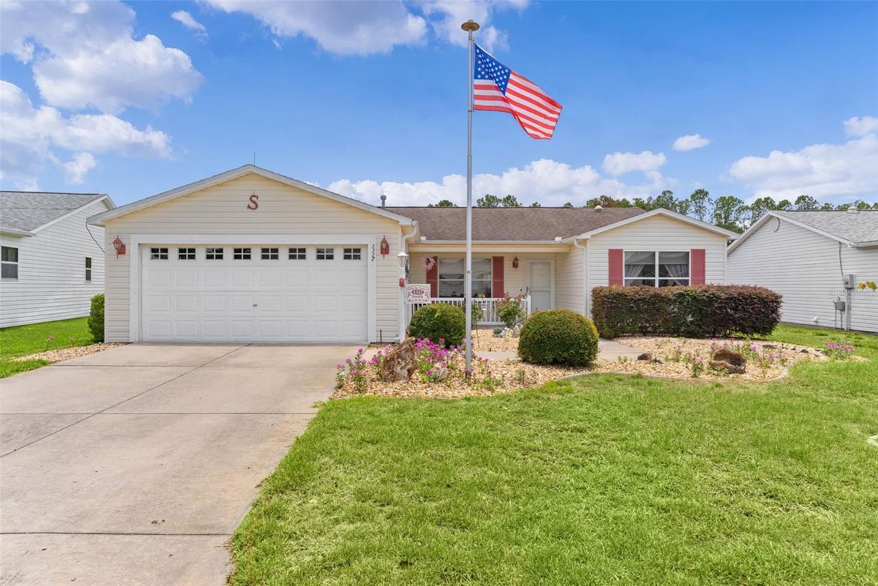 1317 Carvello Dr., The Villages, FL 32162