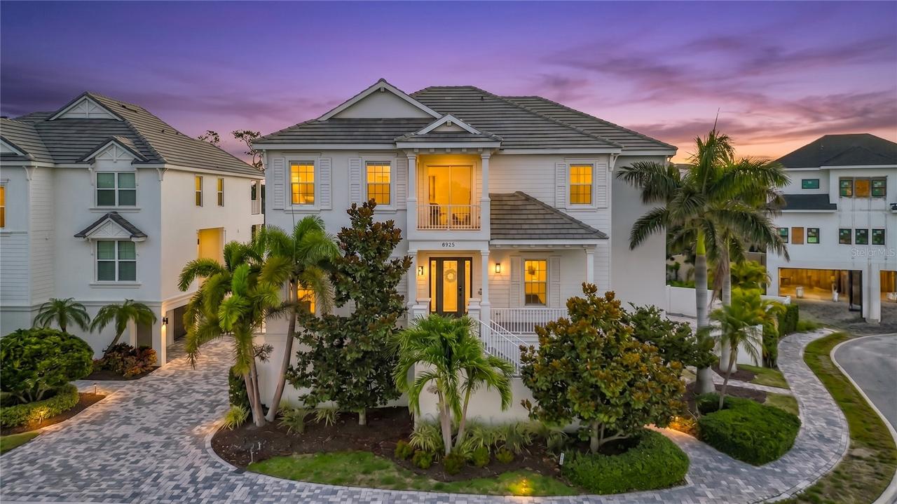 6925 Bochi Cir., Sarasota, FL 34242