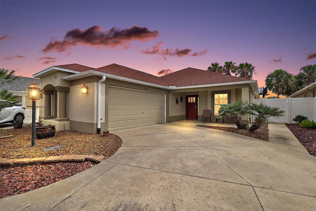 535 Cammarano Pl., The Villages, FL 32162