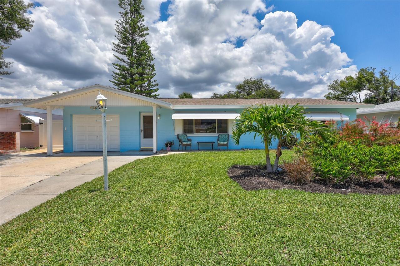 7687 117th St., Seminole, FL 33772