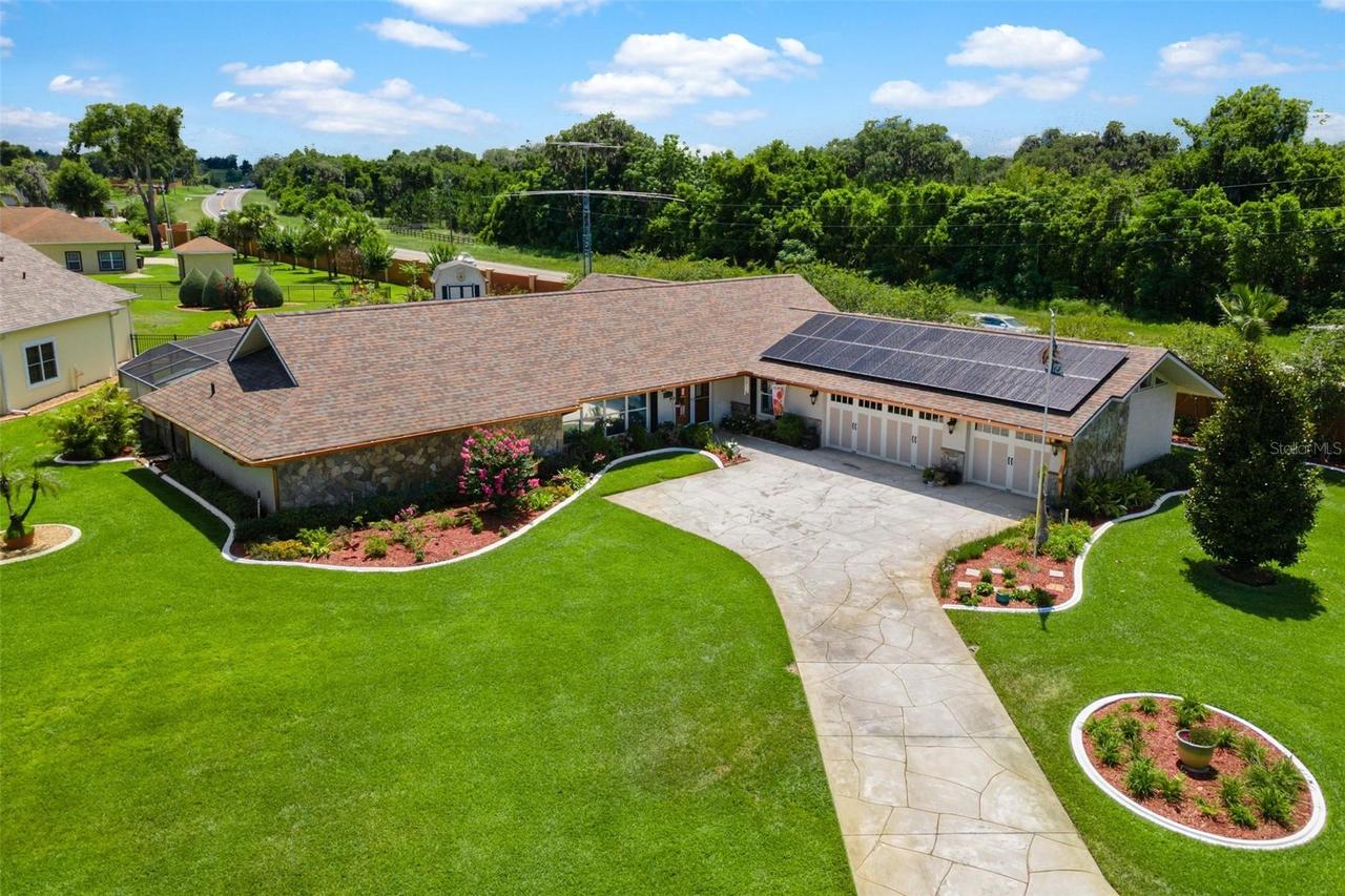 26515 Savage Cir., Howey In The Hills, FL 34737