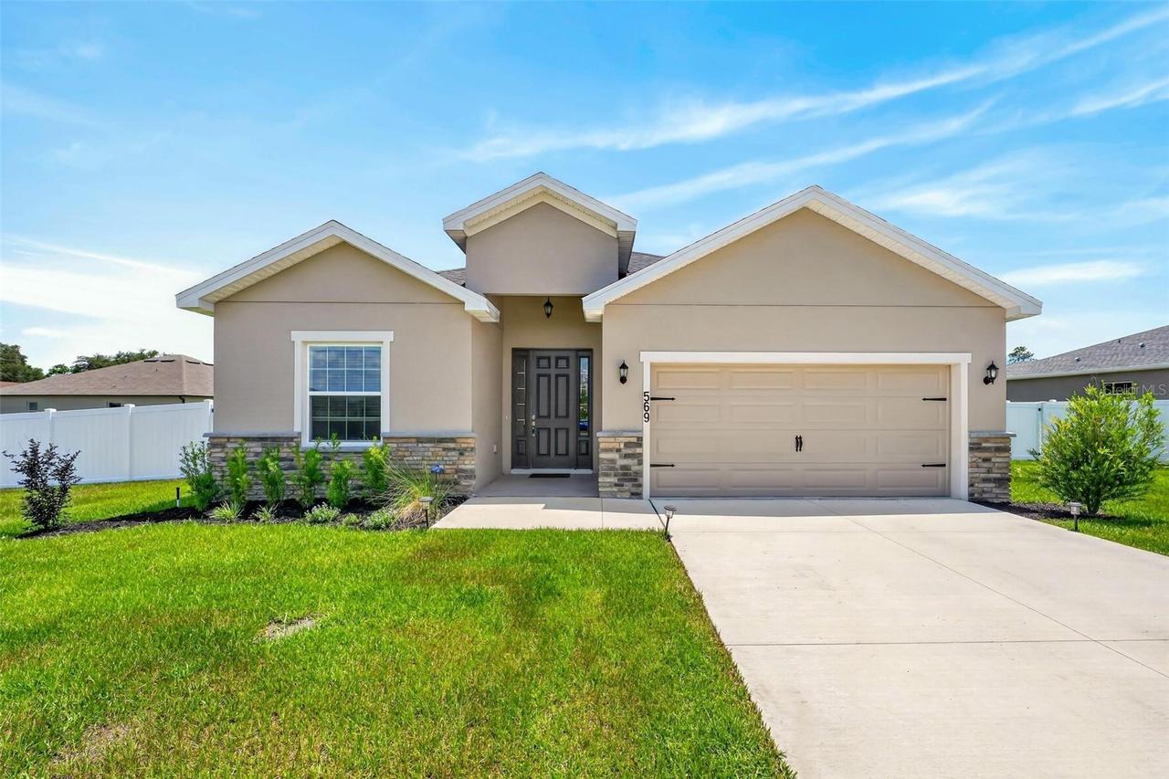 569 Silver Course Radial, Ocala, FL 34472