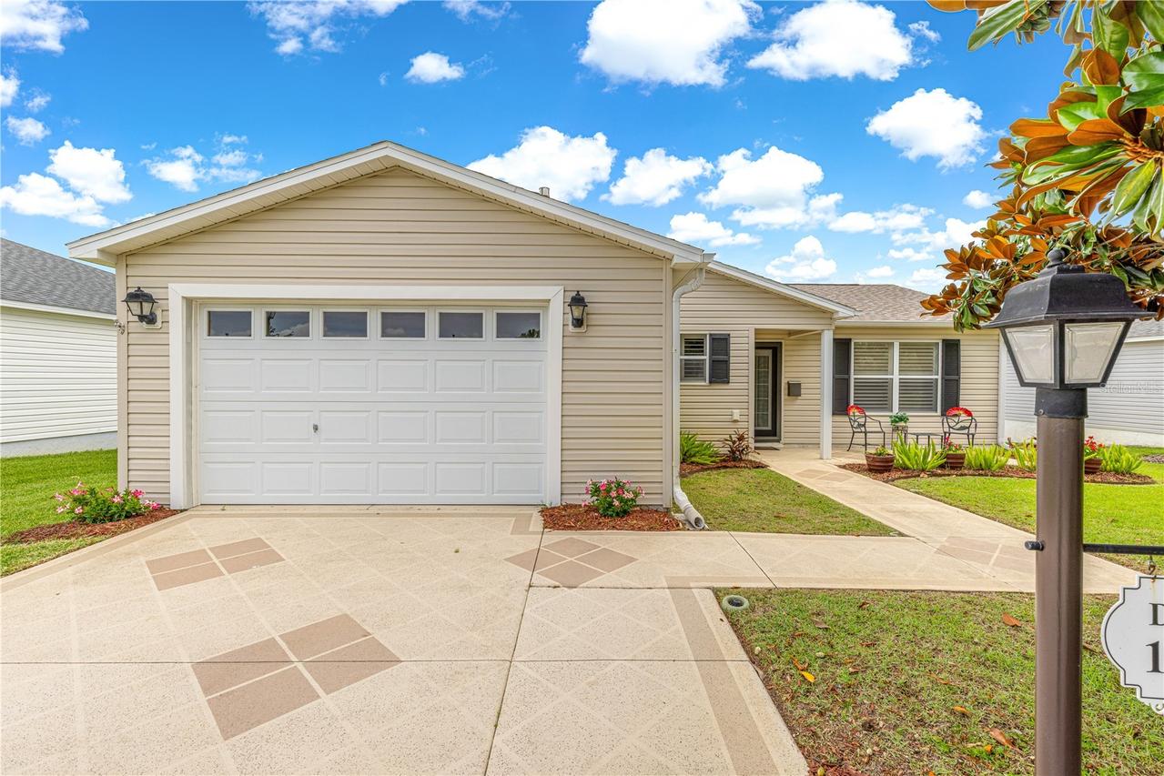 1019 Golden Grove Dr., The Villages, FL 32162