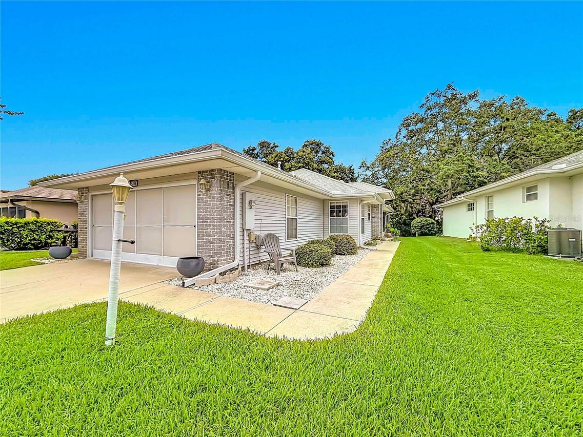 5859 Princess Caroline Pl., Leesburg, FL 34748
