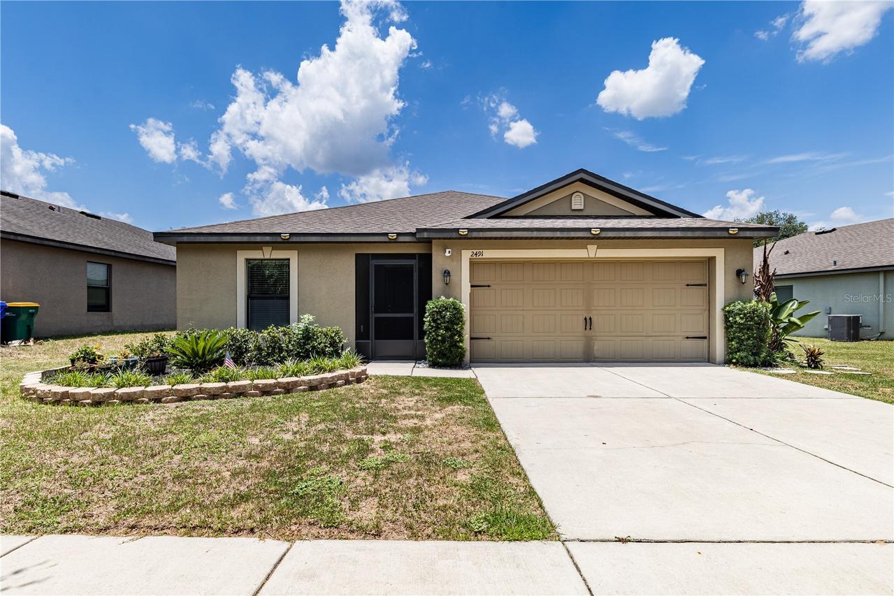 2491 Bracknell Forest Tr., Tavares, FL 32778