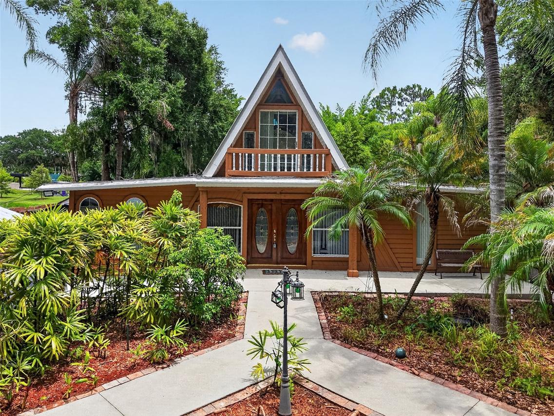 507 Lakeshore Dr., Eustis, FL 32726