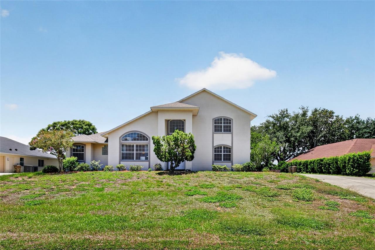 12608 Lake Ridge Cir., Clermont, FL 34711