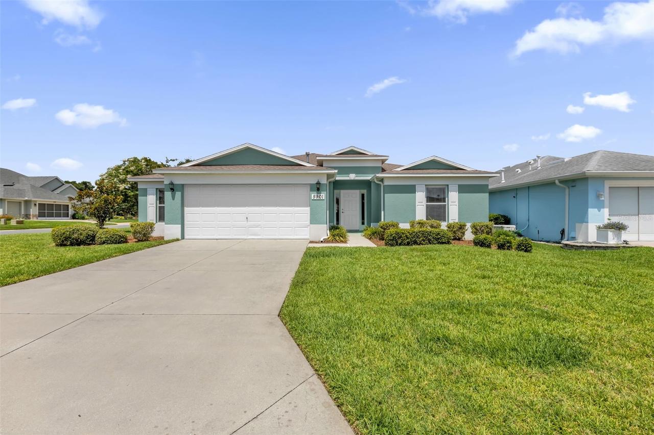 5901 Candle Glow Pl., Leesburg, FL 34748