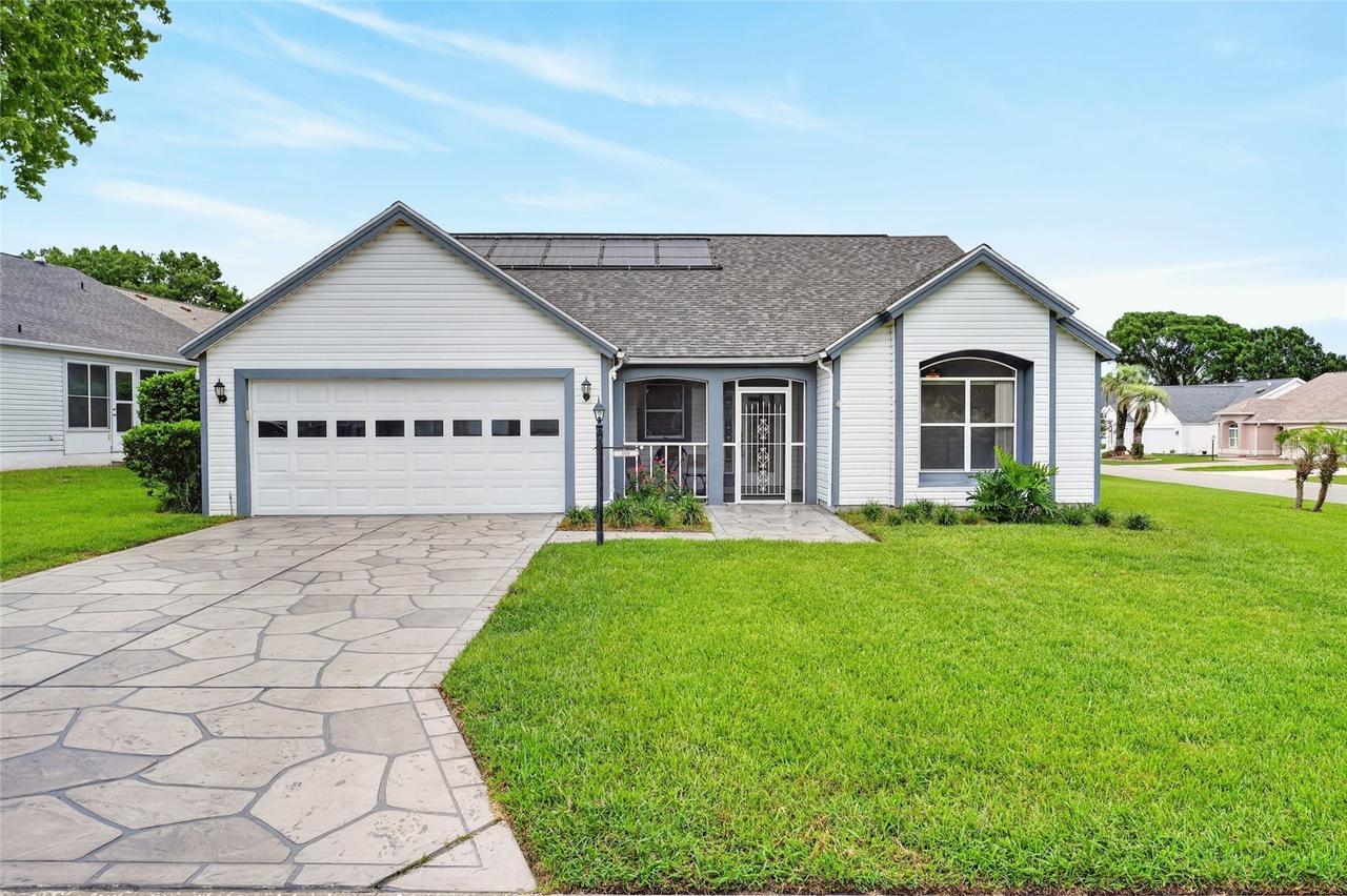 1101 Monterey Ln., The Villages, FL 32159