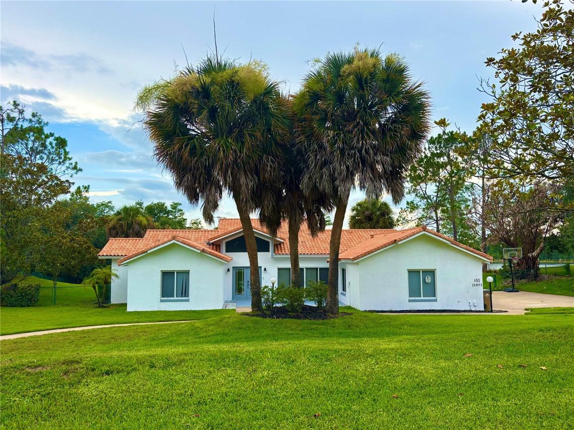 12853 Bellerive Dr., Clermont, FL 34711