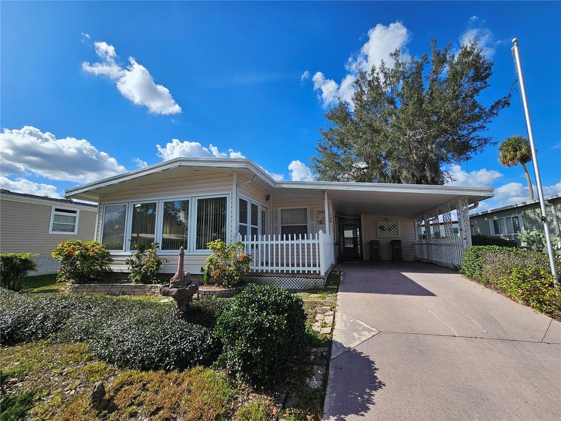104 Ixora Way, Leesburg, FL 34748