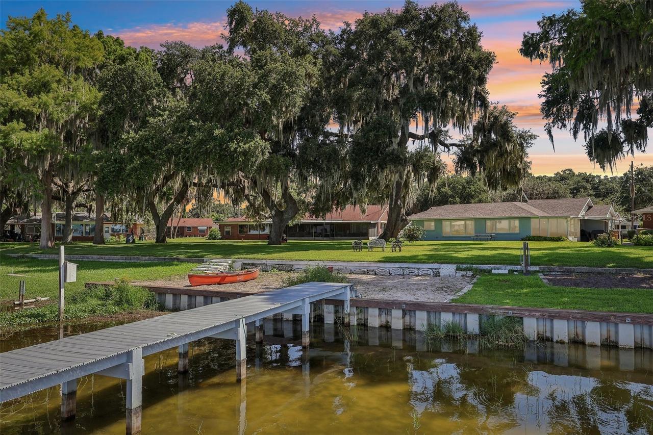 31929 Elizabeth Ln., Tavares, FL 32778