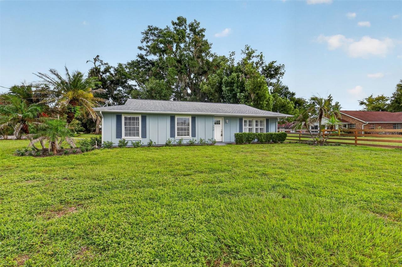 33350 E Lake Joanna Drive, Eustis, FL 32736
