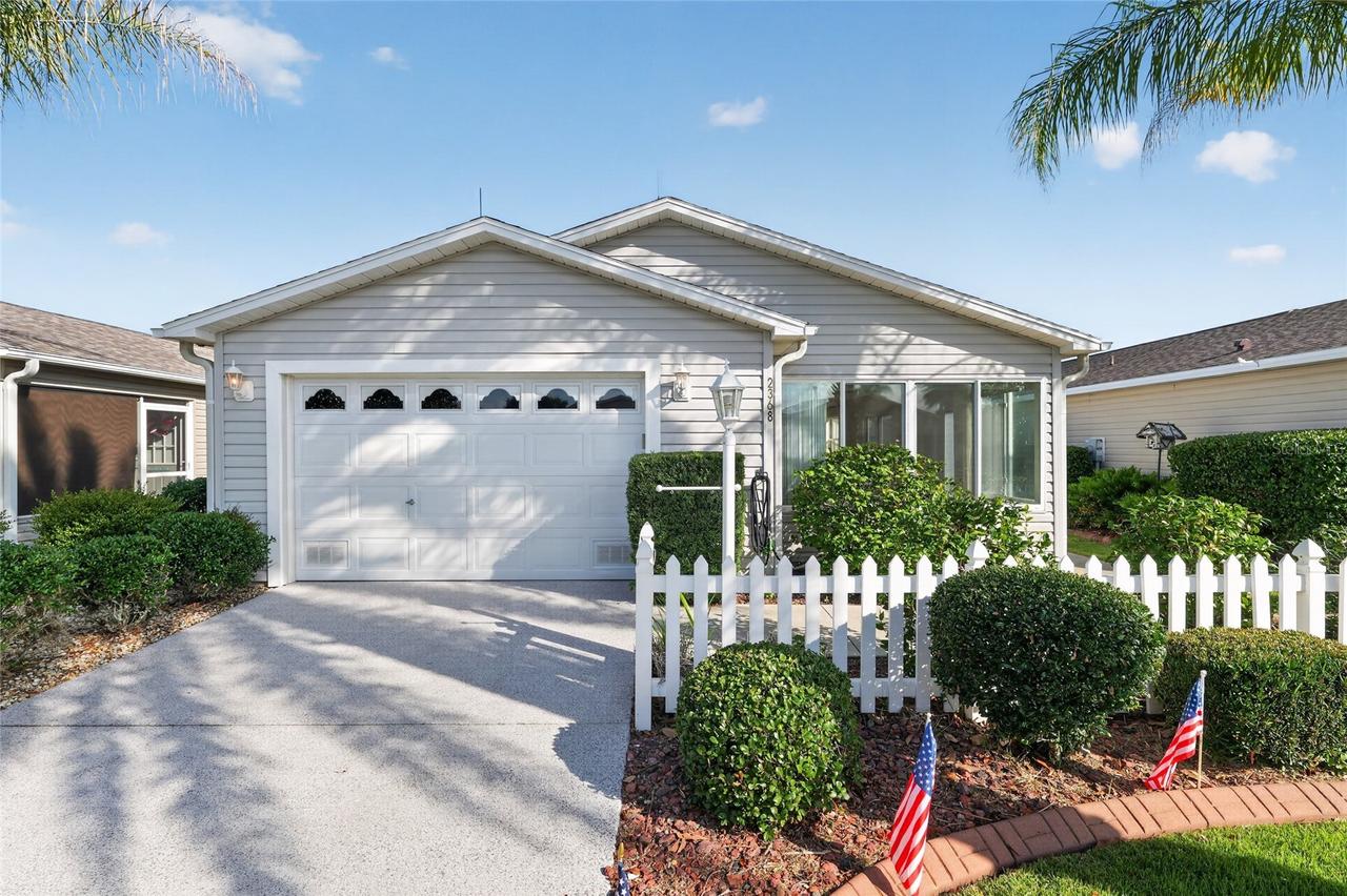 2368 Branchville Ter., The Villages, FL 32162