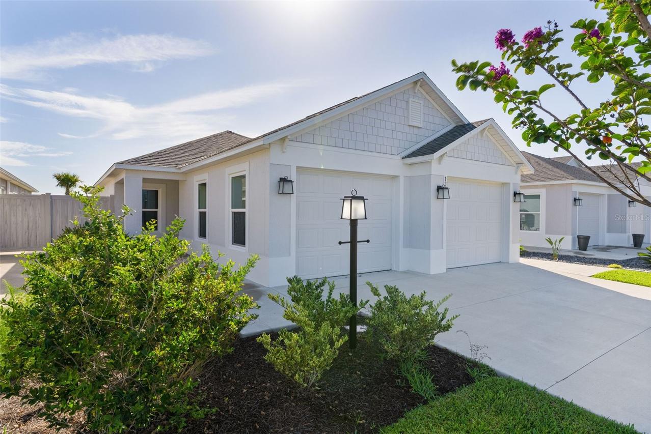 1363 Darren Dr., The Villages, FL 34762
