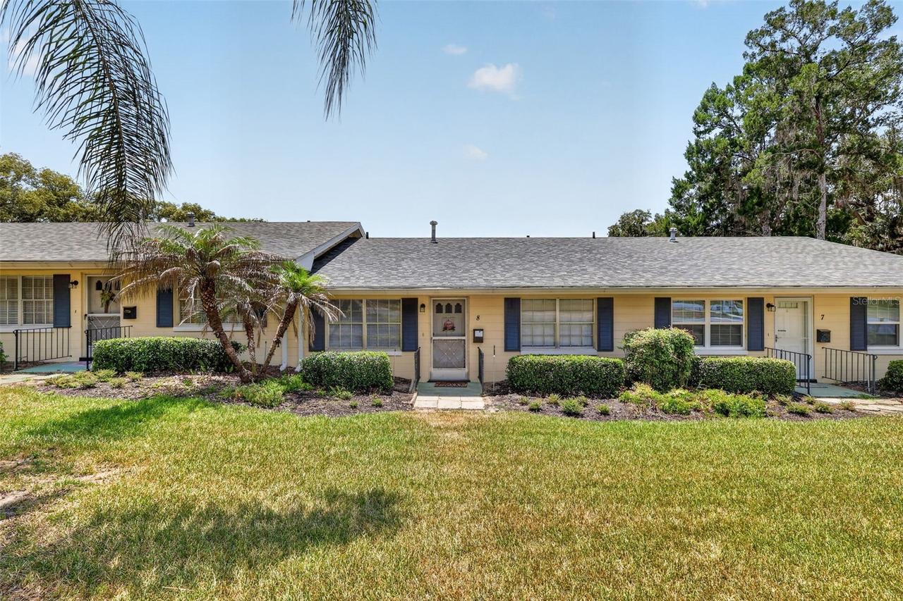 445 S Grandview St. #8, Mount Dora, FL 32757