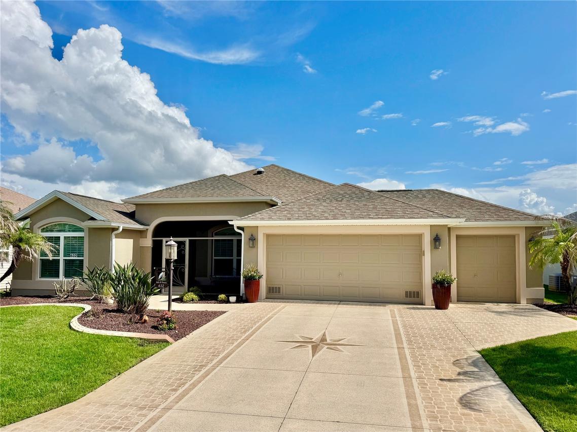 632 Coronaca Ct., The Villages, FL 32163