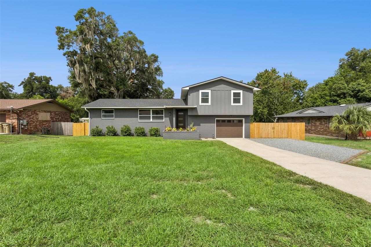 33241 Fairway Rd., Leesburg, FL 34788
