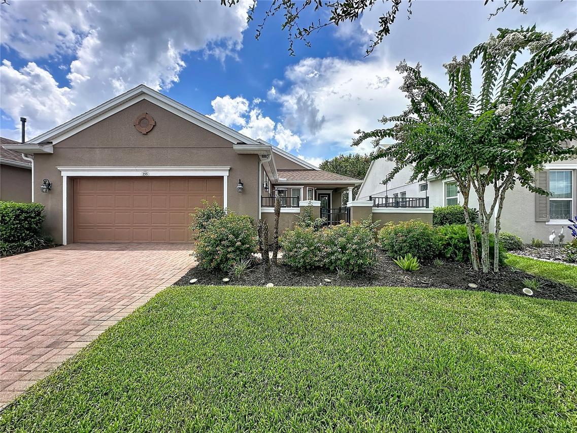 255 Silver Maple Rd., Groveland, FL 34736