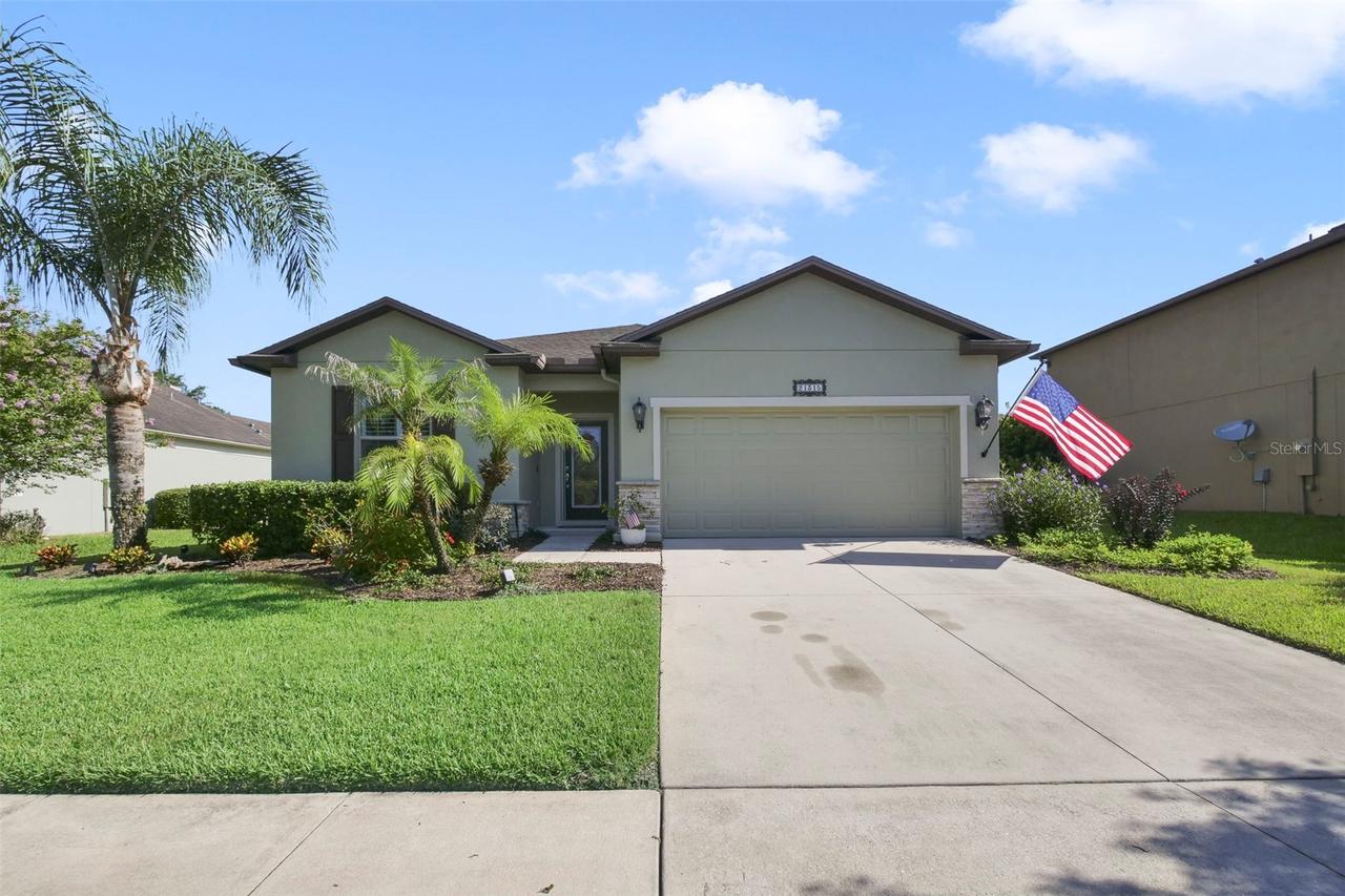 21315 Sorraia Cove, Mount Dora, FL 32757