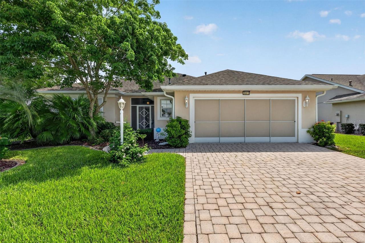 26915 Honeymoon Ave., Leesburg, FL 34748