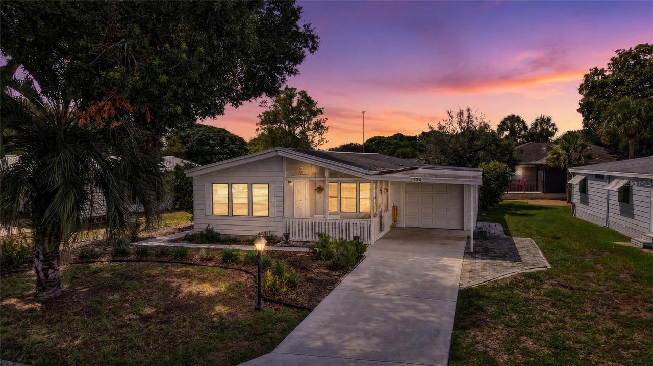 724 Jason Dr., The Villages, FL 32159