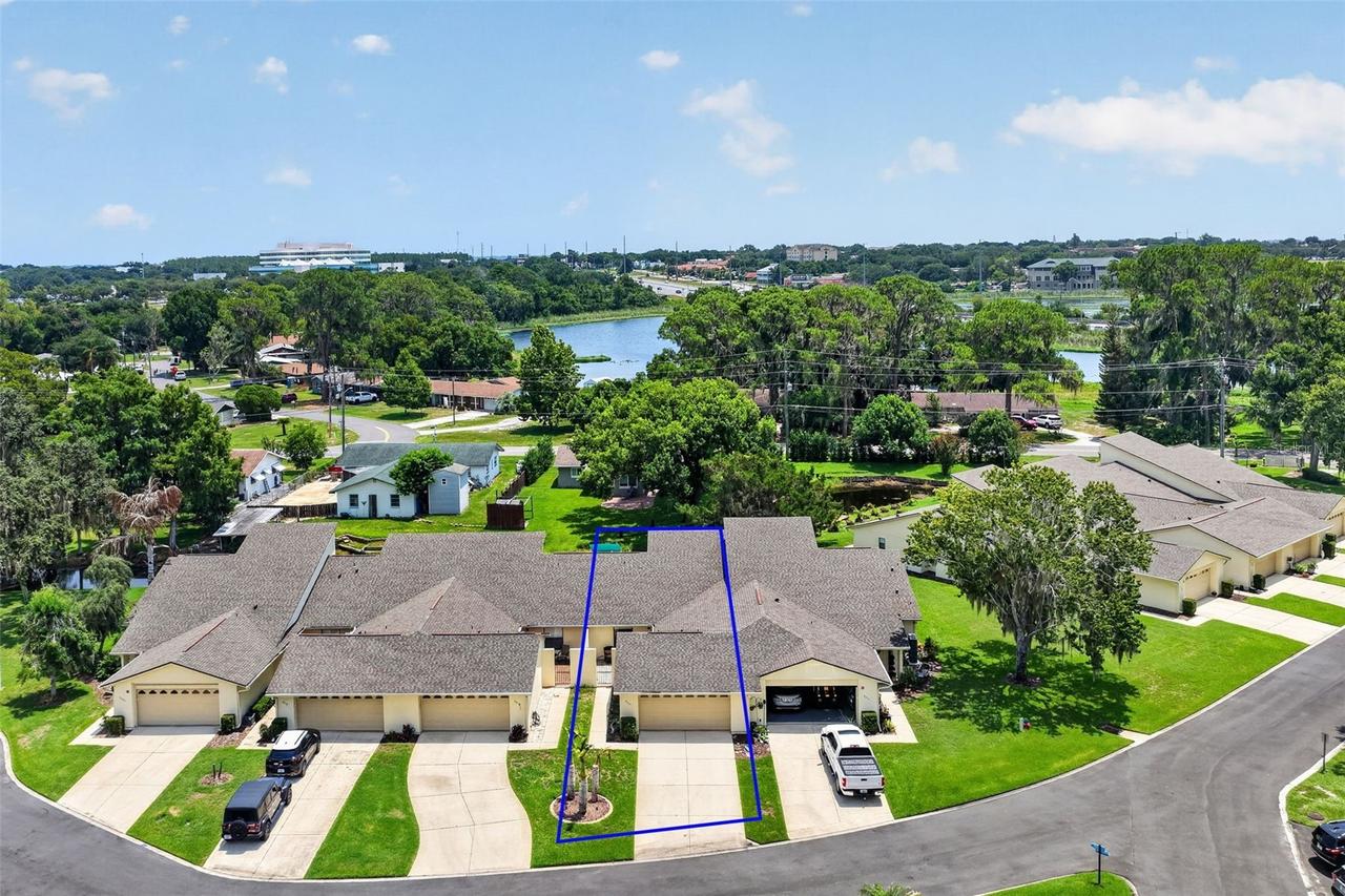2214 Cypress Cove Dr. #4, Tavares, FL 32778