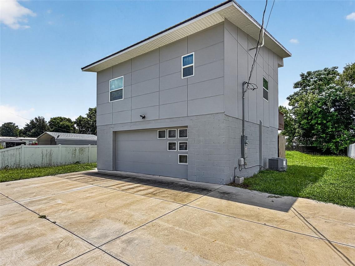126 1st St., Orlando, FL 32824