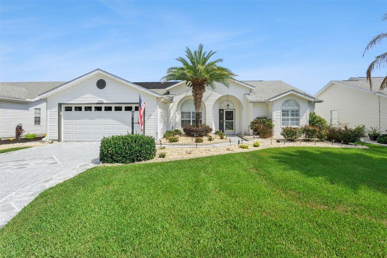 25081 Riverwalk Dr., Leesburg, FL 34748