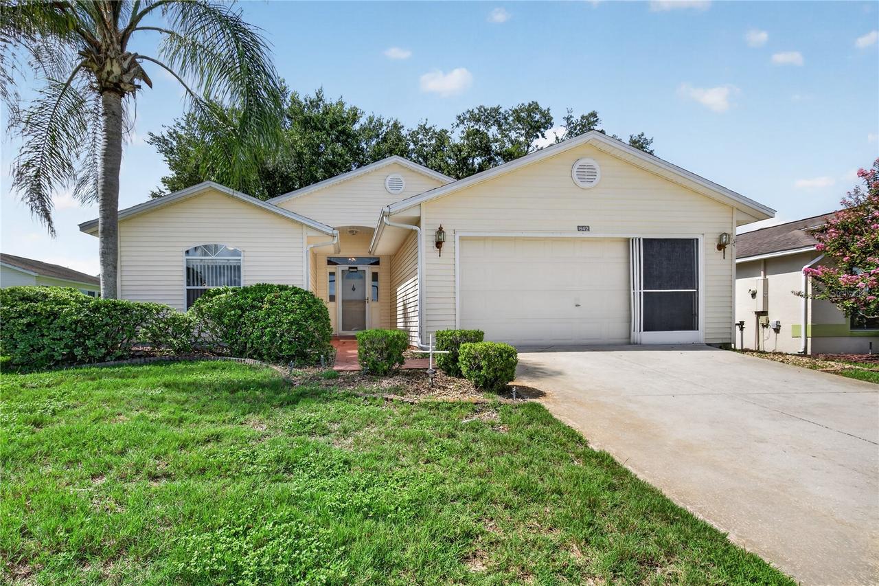 642 Timbercrest Dr., Leesburg, FL 34748