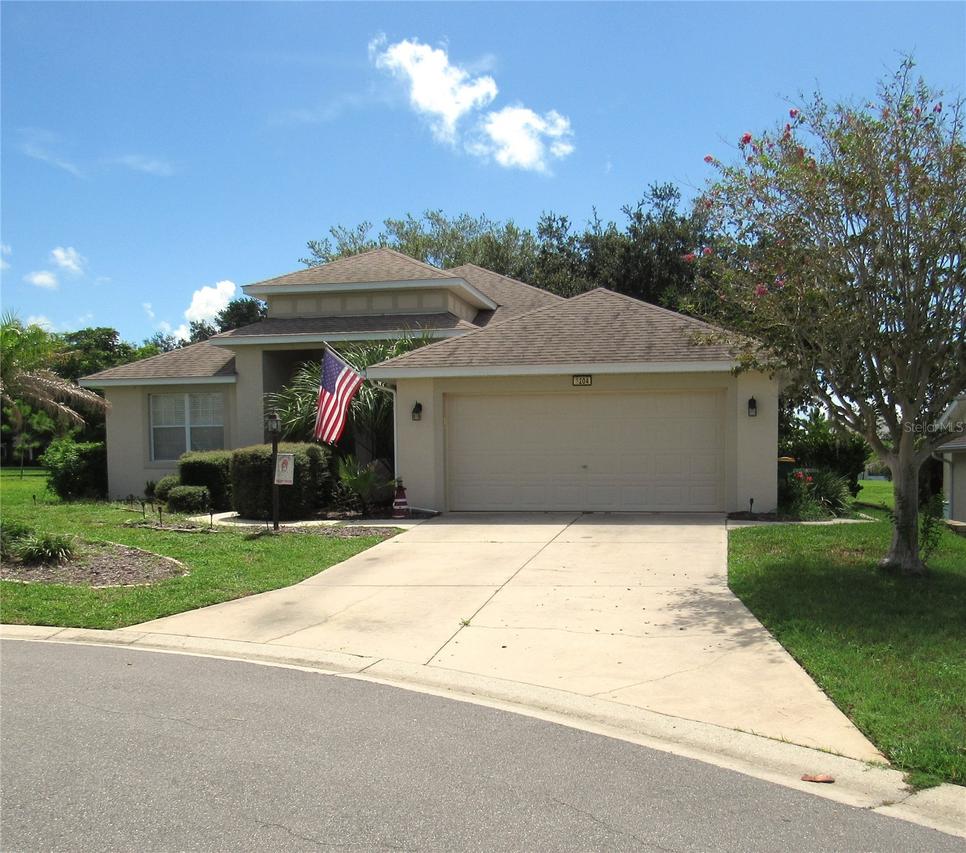 3204 Antigua Bay Ln., Tavares, FL 32778