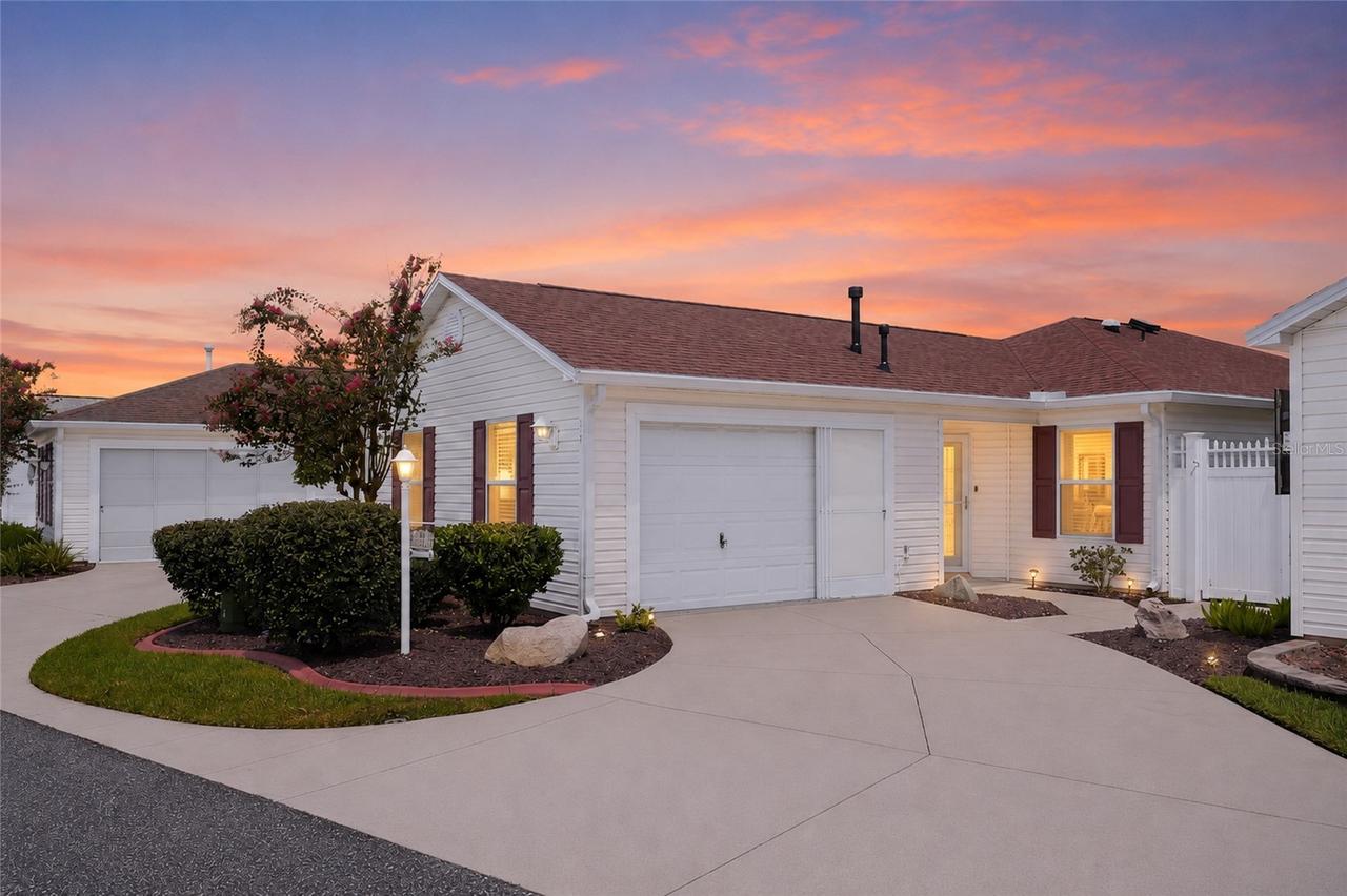 449 Layton Ter., The Villages, FL 32162