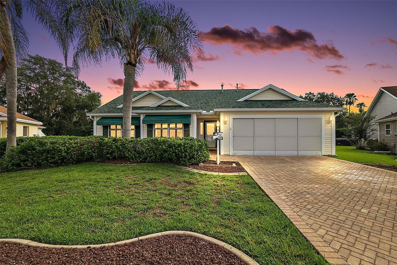 1557 Oak Forest Dr., The Villages, FL 32162