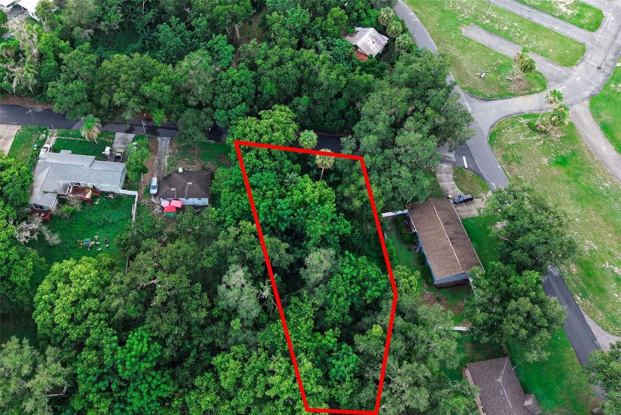 E Fruitland St., Fruitland Park, FL 34731