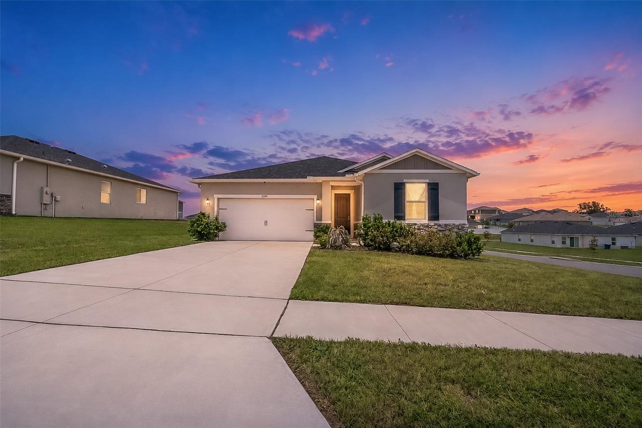 3349 Pink Oleander Ave., Mascotte, FL 34753