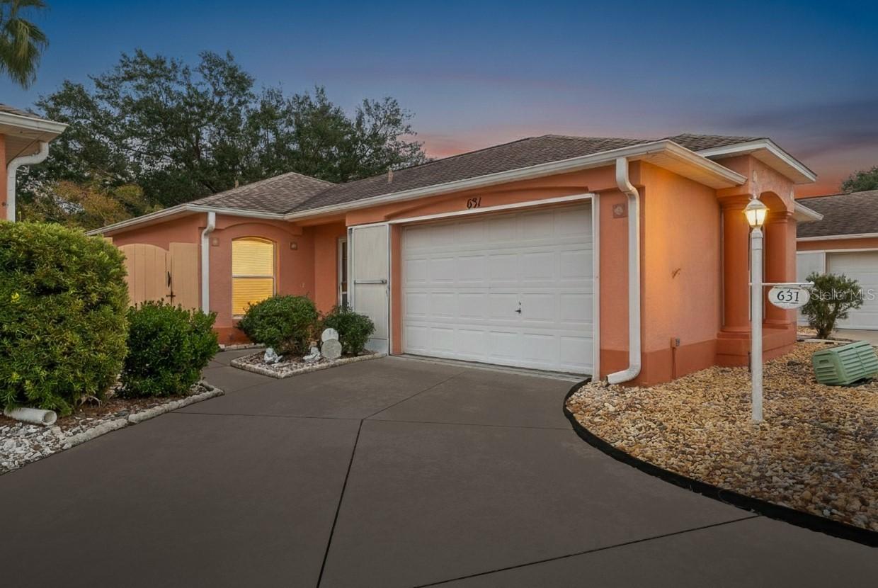 631 Enconto St., The Villages, FL 32159