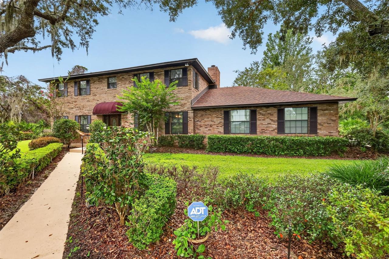 15240 Shady Ln., Tavares, FL 32778