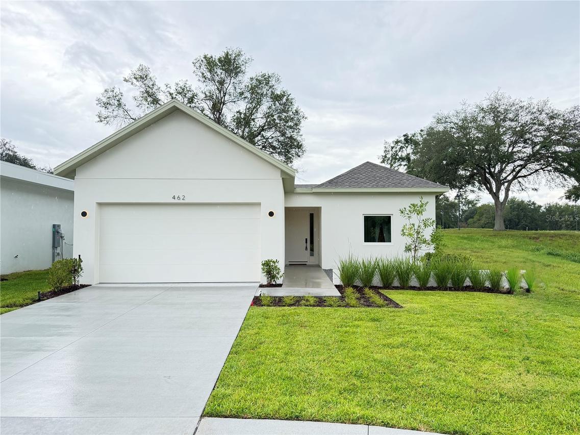 462 Skyfield Ct., Lady Lake, FL 32159
